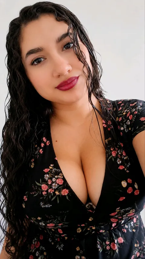 Vanesa from CO on a video call on JerkRandom